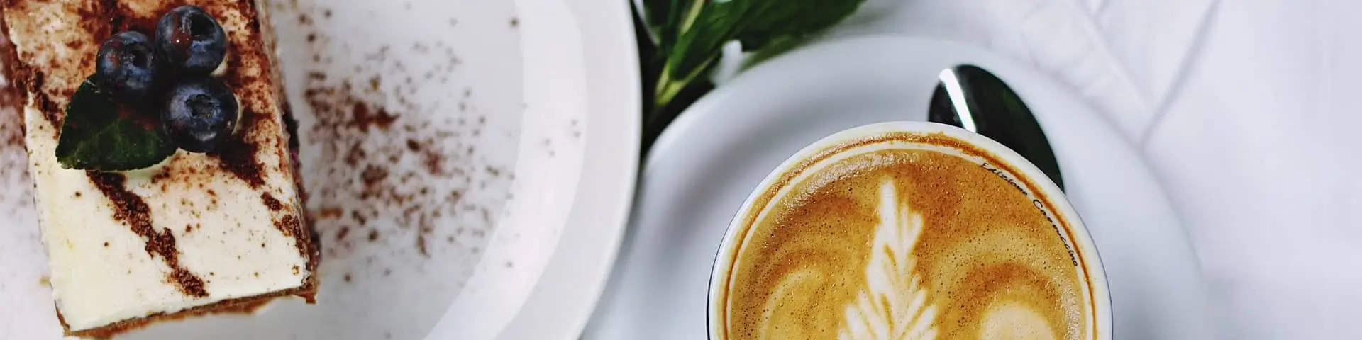 Kaffe und Kuchen mit Ausblick in Schleswig 